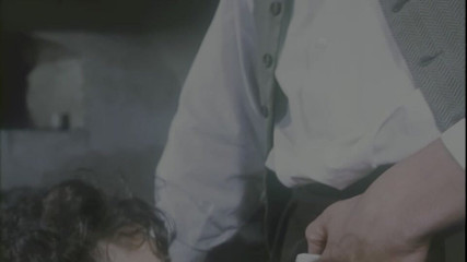 pornitaliangraffiti: サラ・ヤングは元恋人とセックスする夢を見る