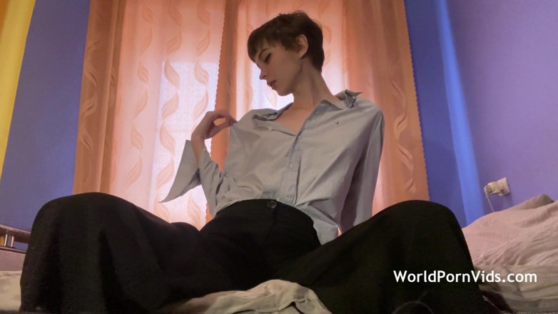 Selected worldwide porn: There Wasn't a Cock in My Slit for 3 Weeks, Guys...