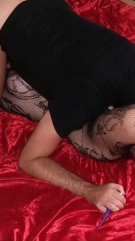 Heiße MILF in dessous wird überall gefickt, bis ihr kitzler zu einem intensiven mehrfachen orgasmus behandelt wurde