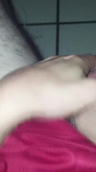 Un uomo sposato che mostra il suo cazzo