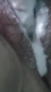 Matură sexy filipineză se joacă cu doi vibrator, gemete, și Eat's Creamy