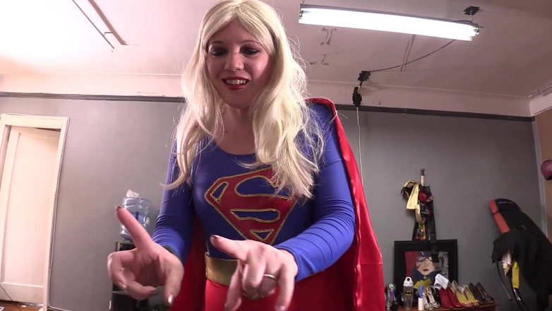 Evangelines Fetish: Blonde Supergirls Blowjobs