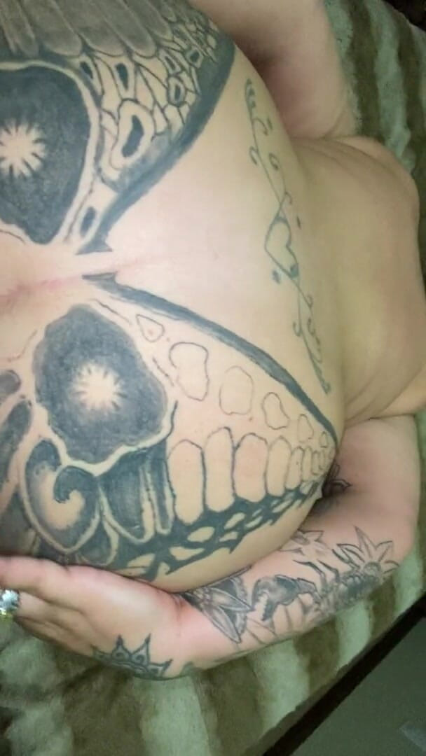 MzKiTTy91: Backshots with sexy pawg wife