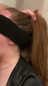 Tvrdý hluboký orální sex, ošukaná kráska do pusy!