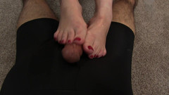 Evangelines Fetish: 射在警察的脚底上