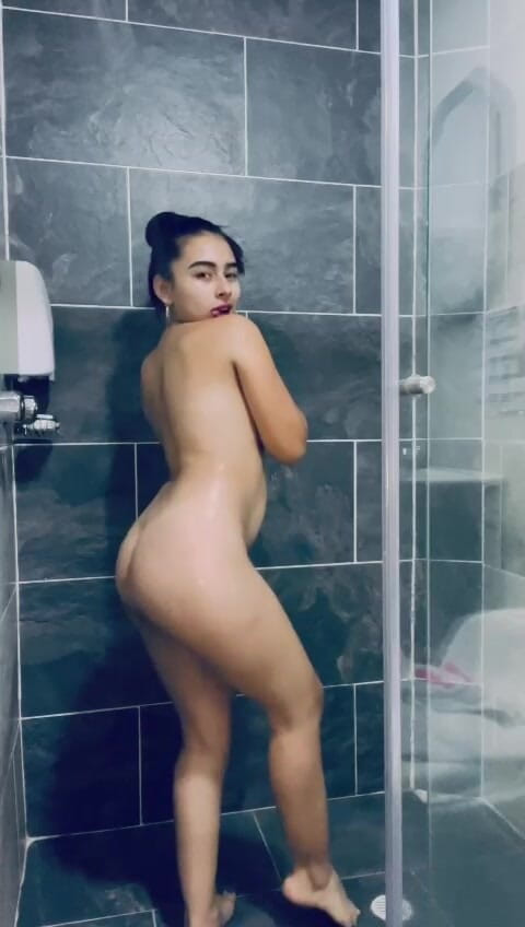 LiliBralee: Užijte si sprchu skvělých okamžiků .. Šukej mě hned