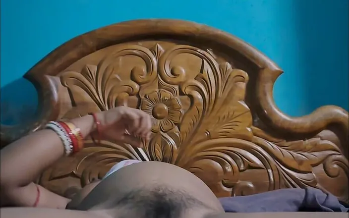 Babu sona: Sexy Wife Sonali Fucked in Bed with Hubby