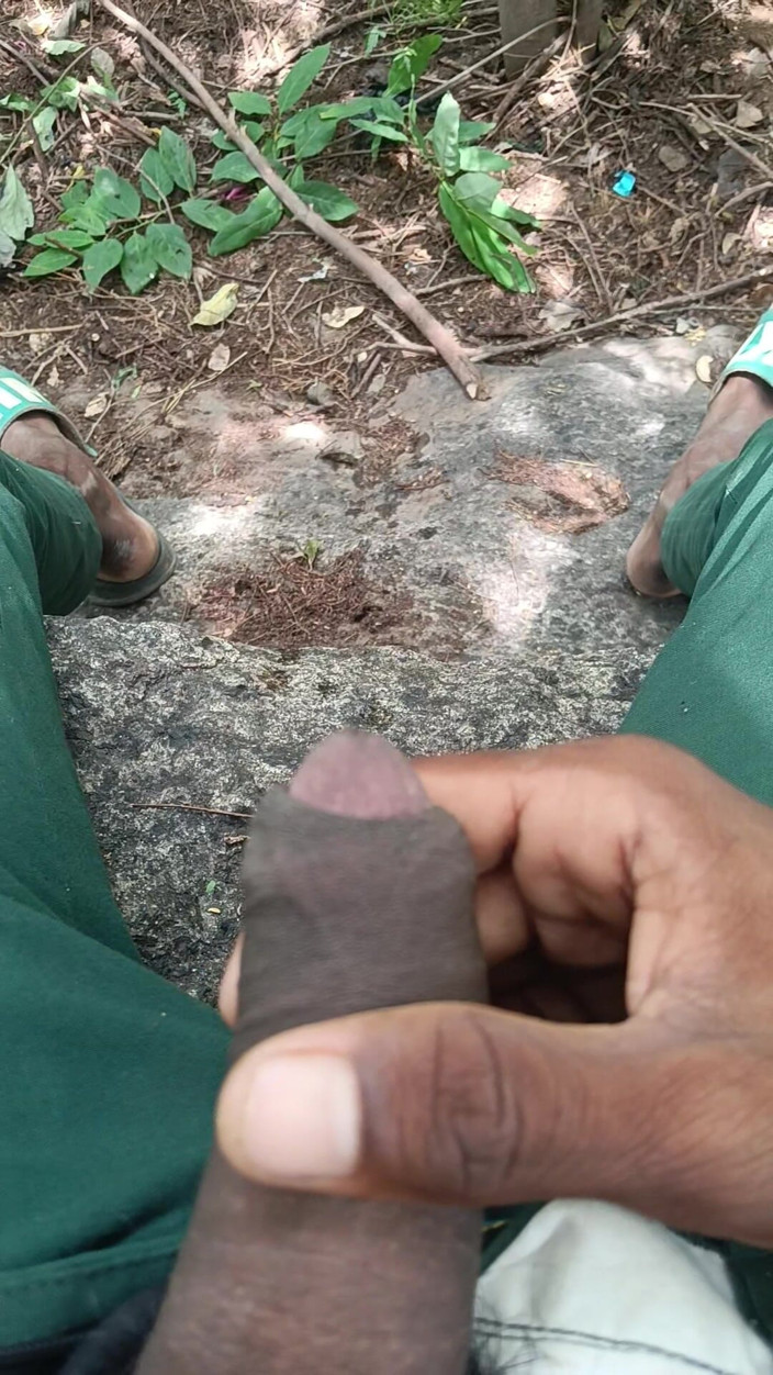 AURA THINGS: Hot Piss Cuming Fast Big Balck Cock Hot