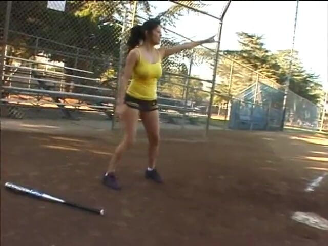 EuroHClub: 肮脏的拉丁婊子在热操后被颜射