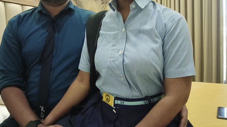 Mumbai Ashu: Indiana universitária em vídeo de sexo