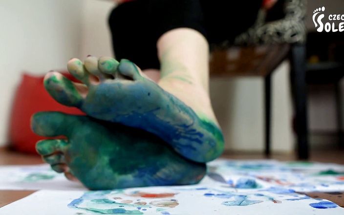 Czech Soles - foot fetish content: Фарбування ніг і підошви та підошви