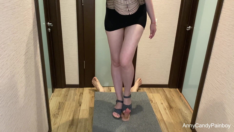 AnnyCandyPainboy: Awek dihukum batang di papan perah