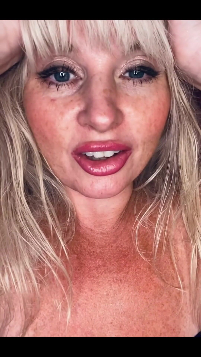 PaintedRose: Seksowny Sweet Silly Stretch Założę się, że znasz jeden z powodów,...