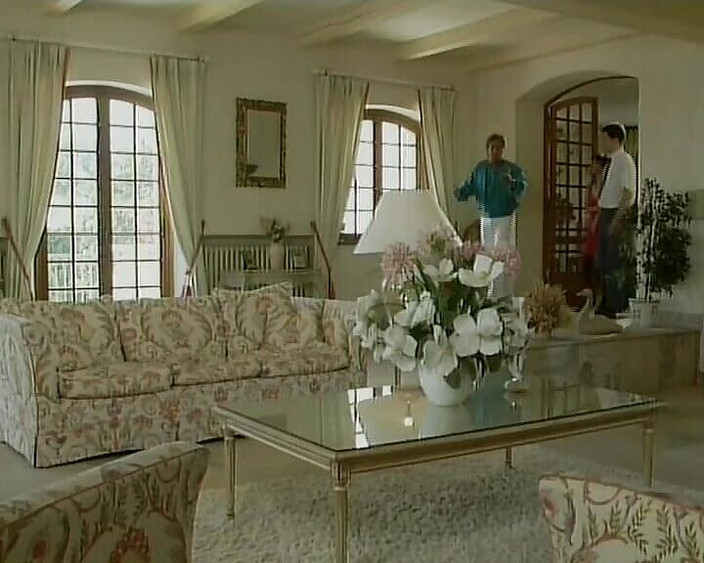 Deutsche XXX Filme: Memek sempit cewek jerman dengan toket kecil ini dientot habis-habisan...