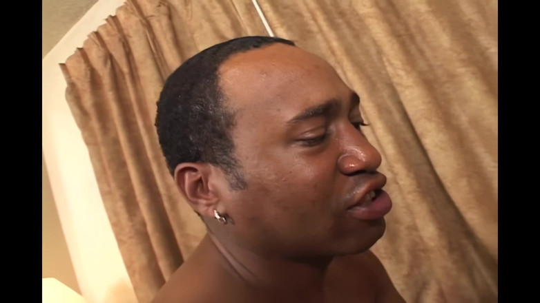 Ugly but HOT: 含着大量口水的阴茎