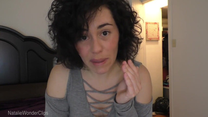 Natalie Wonder: Glitchy girlfriend-bot