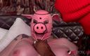 Alt Erotic: Leya bekommt einen piggy welcome mit Sabien, Zwillingen und Aspen