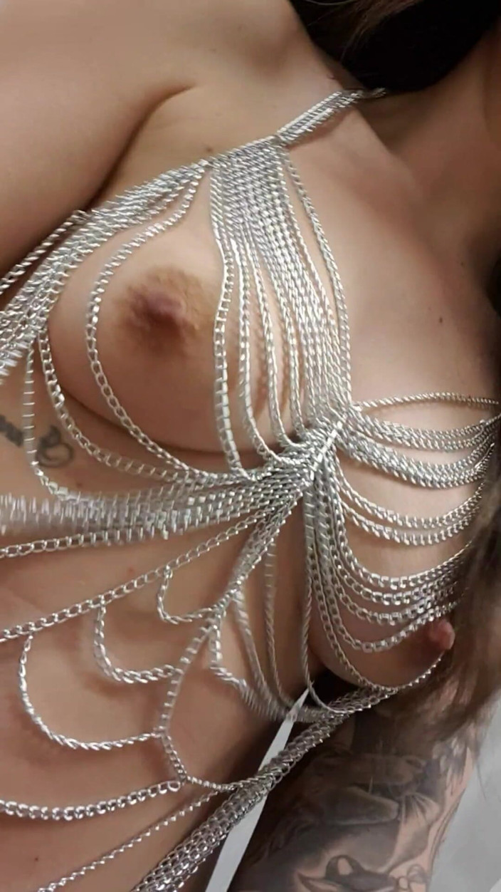 Tattooed Temptress: Big Tits