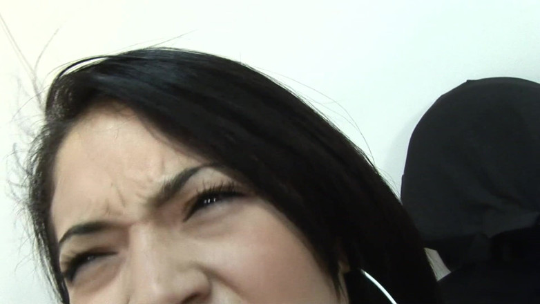 Xxxlover: Adorabile latina salta la lezione e viene punita dal suo...