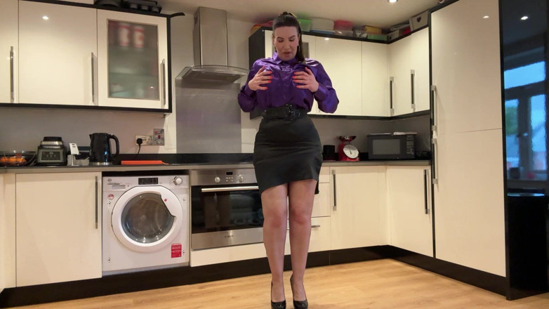Sophie James: Stiefmoeder melkt je 5 keer droog