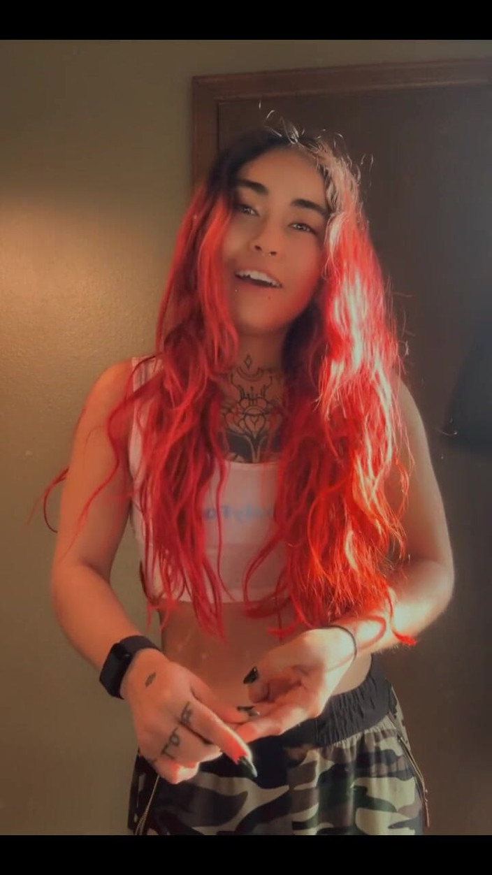 lilRavenFox: Hehehe Lil Update and Boobs!