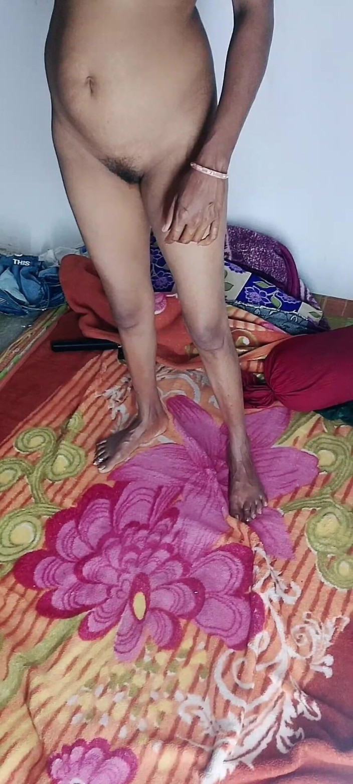 IndianVibeX: Я кладу бамбук в пизду замість пеніса