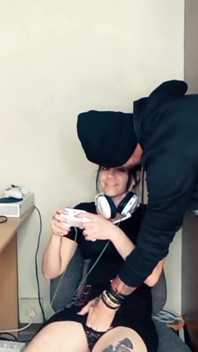 Daha fazlasını istiyorsan Xbox oynamayı bırak (azdırma)