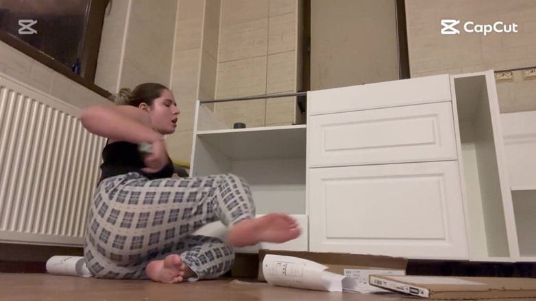 NipsAndStrips: 30 Minutes Over 100 Farts in One Video