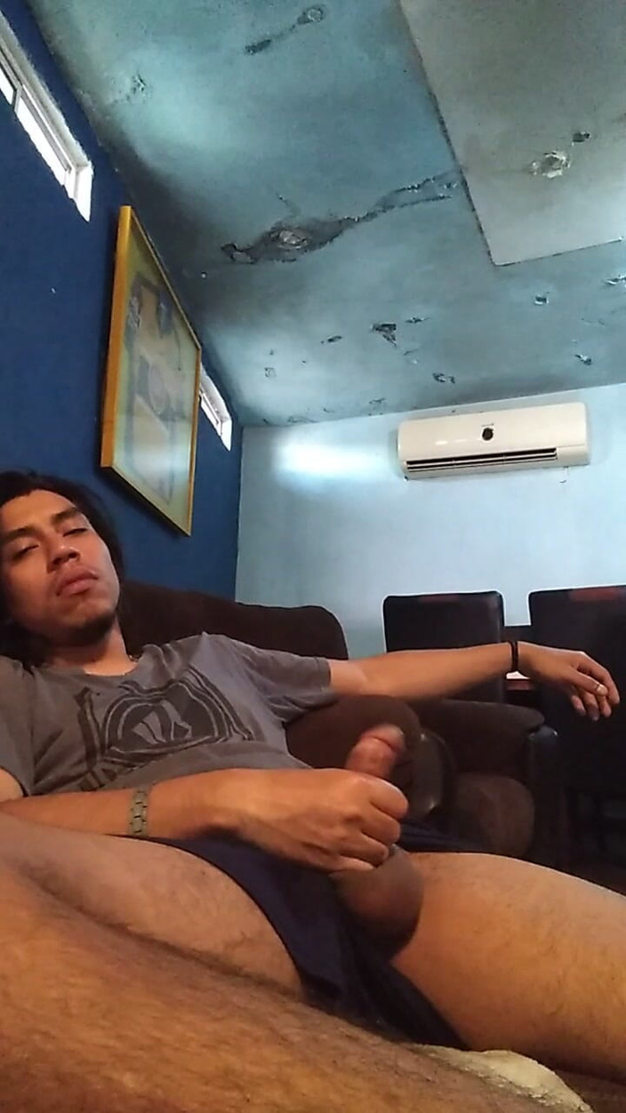 AlexAlejandro13: Schau dir nur mein heißes Babygesicht an