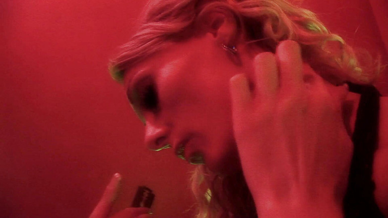 CBD Media: Två otrogen mil fs med stora tuttar som har trekant...