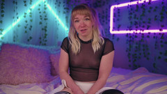 Jolie Lyon: 어쩌면 새아빠의 소녀가 완벽한 여친일지도 몰라