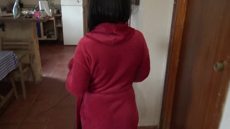 Stepmom Susan: Hijastro cachondo me rogó mear delante de él para que pueda...