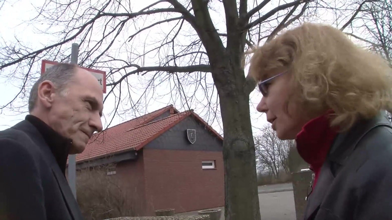 Mature Climax - 100% Mature Videos: Visiting his female friend goes better than expected