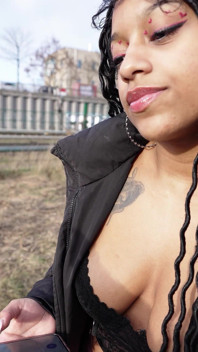 Německý skaut - latina ebony vicky menage s velkými povislými prsy Vyzvedněte na casting šukání