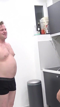 Sesja kuchenne księżniczki Nikki z 2 niewolnikami