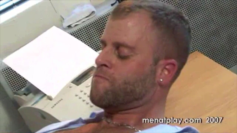 MenAtPlay: Unplugged