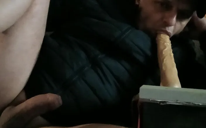 Give me hard: Fuck My Cum-hungry Fuck Hole