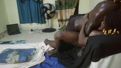 Pornsexlive: वेश्या में घुस गया और उस पर हावी हो गया