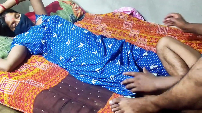 Seks: Дезі хінді, анальний секс bhabhi ki gand mari piche se desi hindi