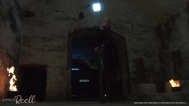 Cirque de Reell:  Cirque de Reell Video