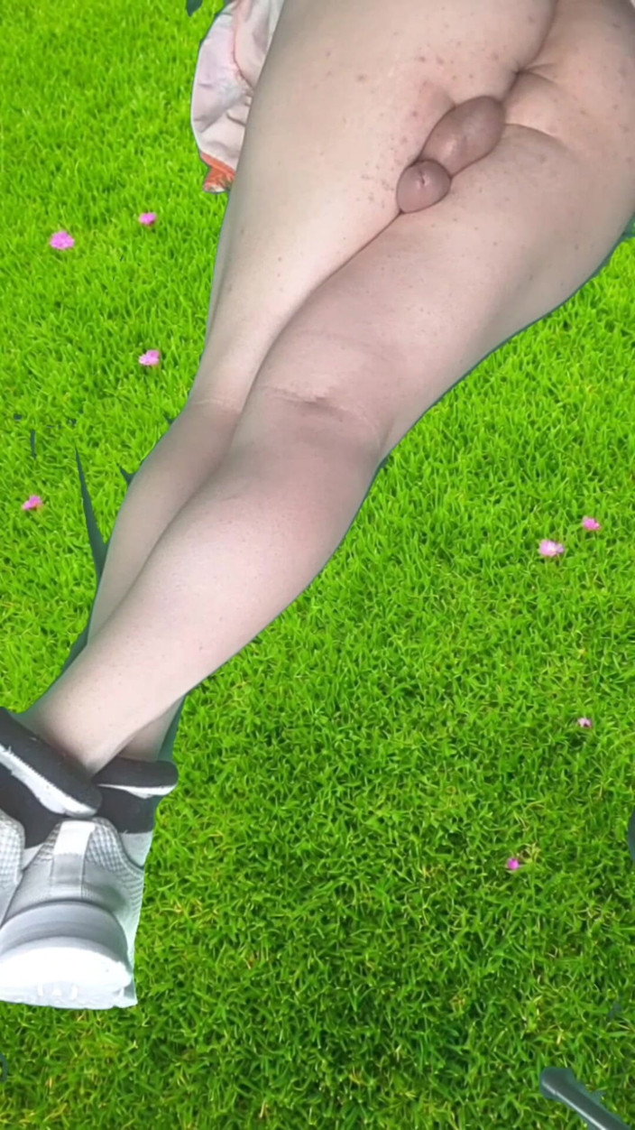 Kitty_Cross: 엉덩이 금발 펨보이 달콤한 보짓물 가득한 엉덩이 매끄러운 허벅지 롤리팝 Sissy