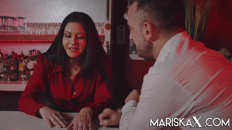 Mariska x: Маріска любить, коли її дівчину Тіну трахають