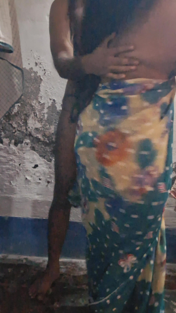 Busty Banuu: Desa Panas Bhabhi Ki Chudai