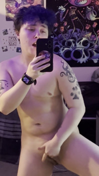 Ftm Trans Man in Mirror Nude Masturbating