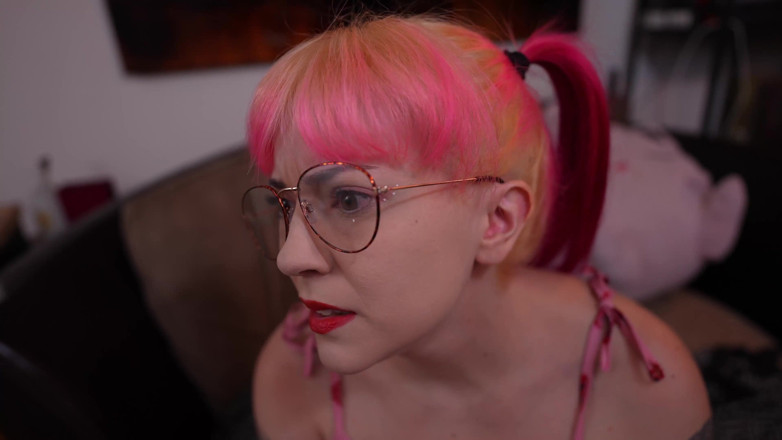 lilredvelvettt: Turning Your GF Onto Cuckolding