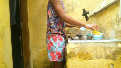 MiguellTrajano: 我无法停止想我勾引 Diarist 的一天