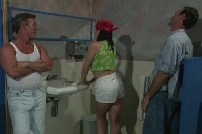 THAGSON RETRO: Prolaps dubur Rosebud Selepas Sesi Sengit