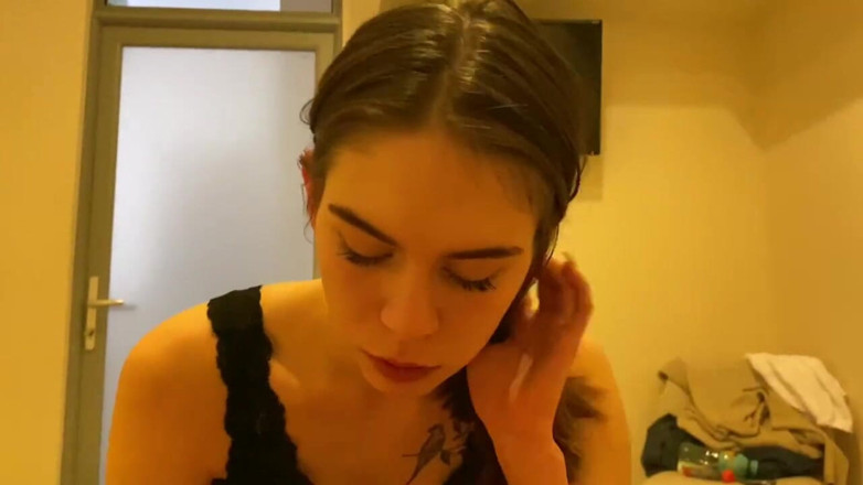 LeoCasanova: 18 Years Old Angel Bella Tornado Loves to Suck Cock (pov)