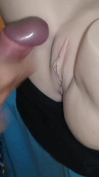 Me corro en mi coño