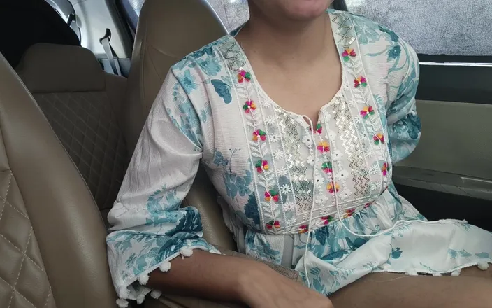 Saarabhabhi6: Šéf Ne Humari Majburi Ka Uthaya Fayda celý hindský porno...
